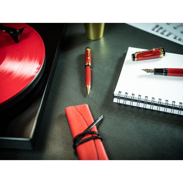 Stylo plume Pilot Custom Urushi Rouge